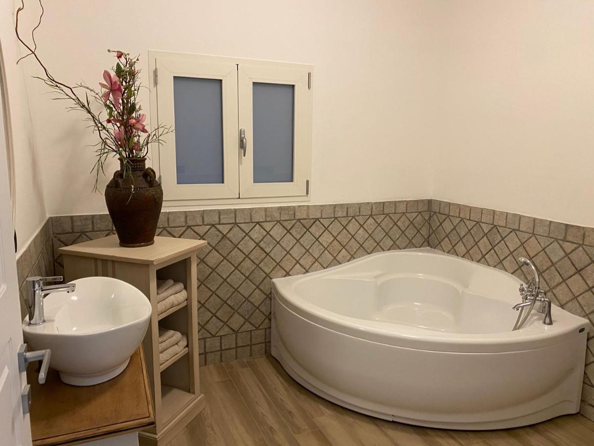 B&B Villa Gallo Torre Squillace Kültér fotó
