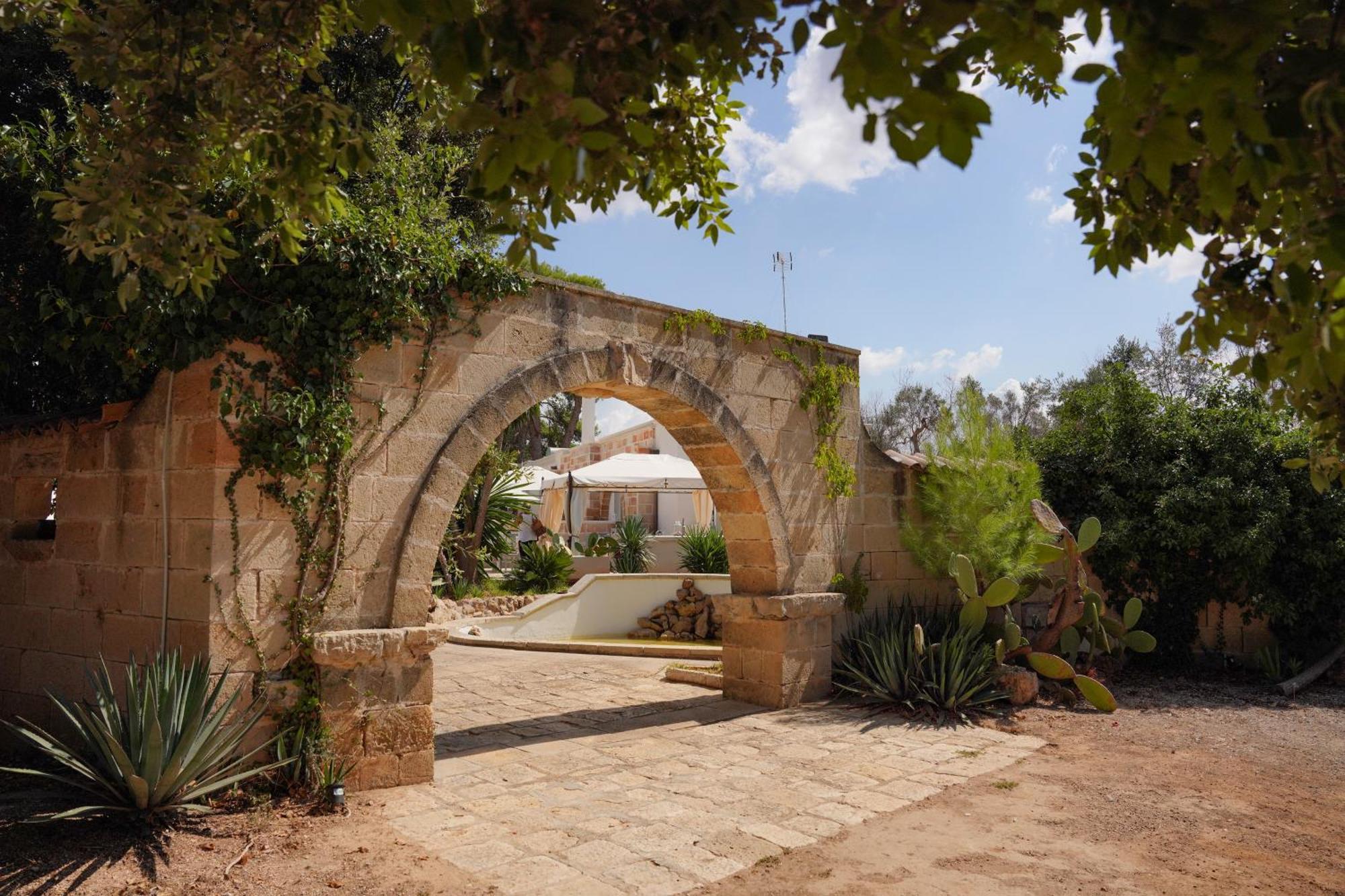 B&B Villa Gallo Torre Squillace Kültér fotó