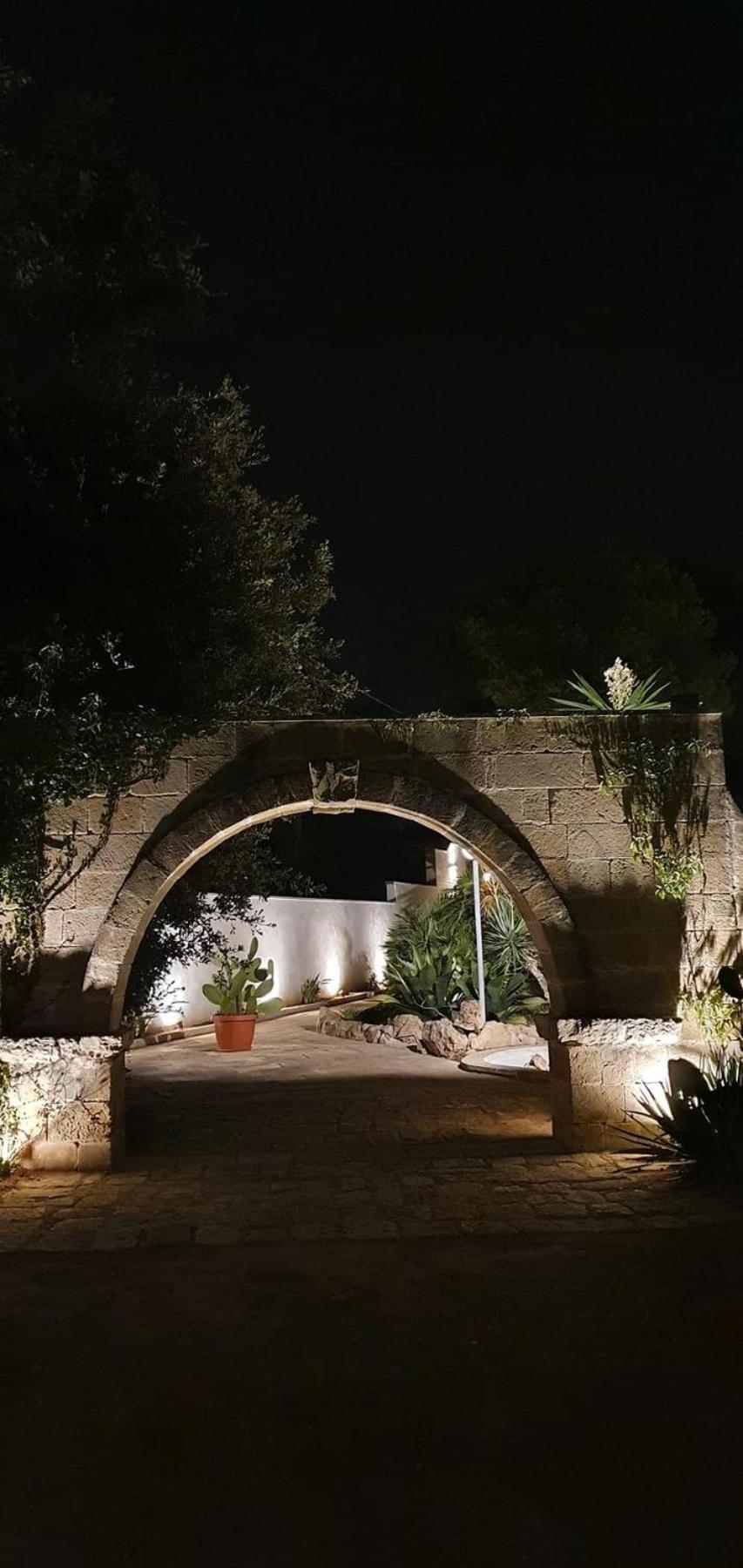 B&B Villa Gallo Torre Squillace Kültér fotó
